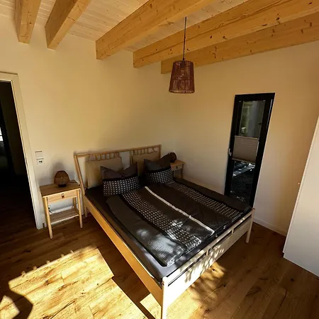 Ferienwohnung Stenja - Made Of Wood Dresden Exterior photo