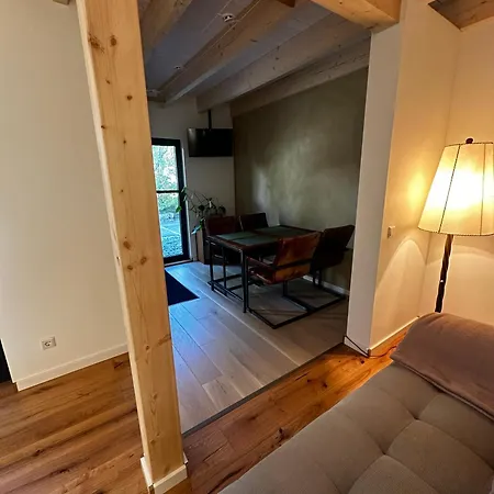 Ferienwohnung Stenja - Made Of Wood Dresden Exterior photo